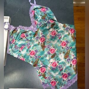 FRENCH FLORAL LINGERIE TANK TOP!